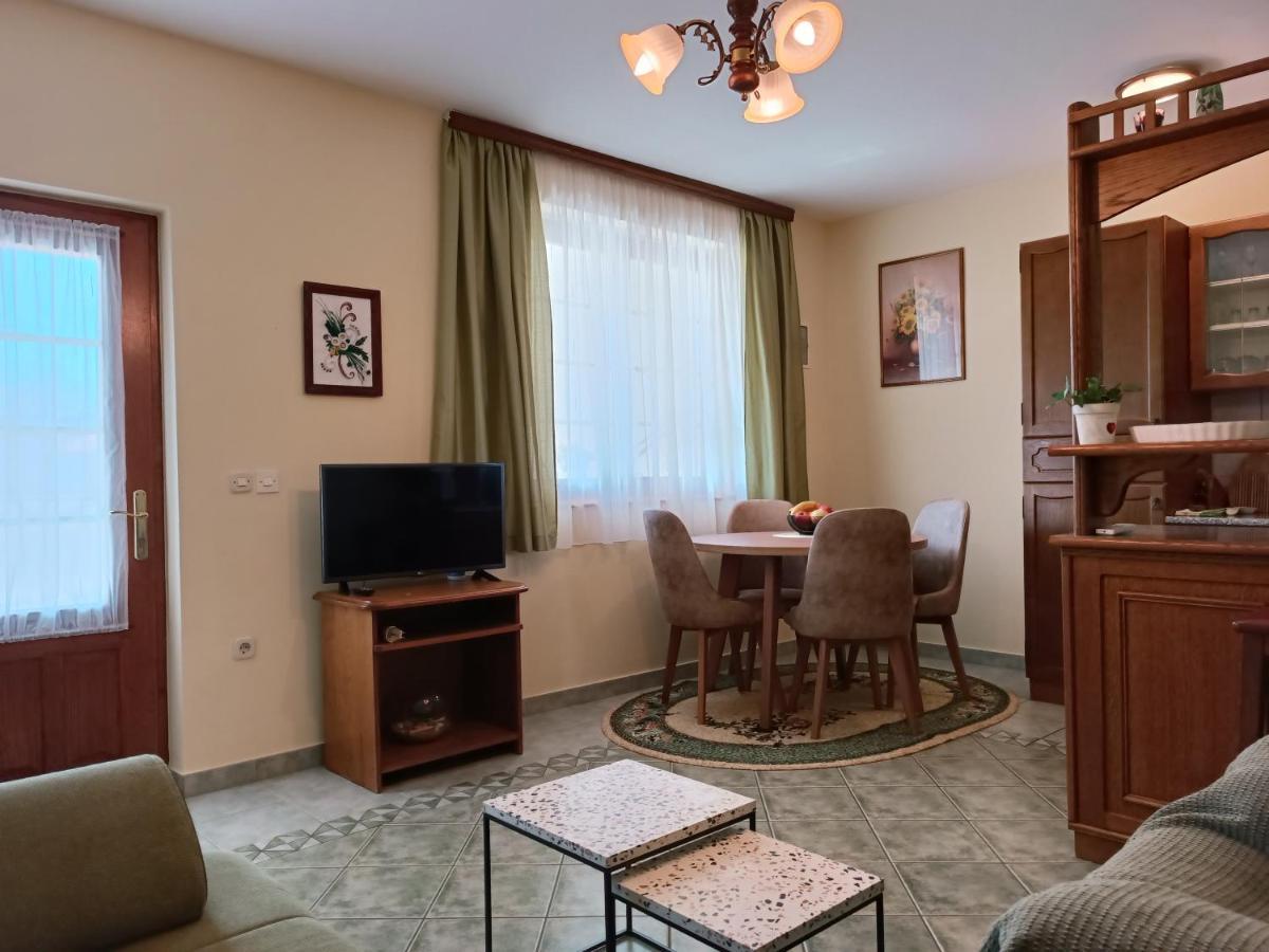 Apartments Stojakovic Poreč Extérieur photo
